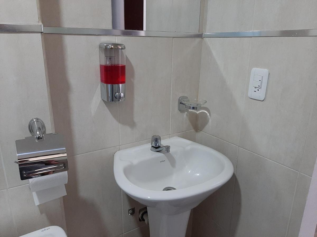 Hostal Paukar 奥塔瓦洛 外观 照片