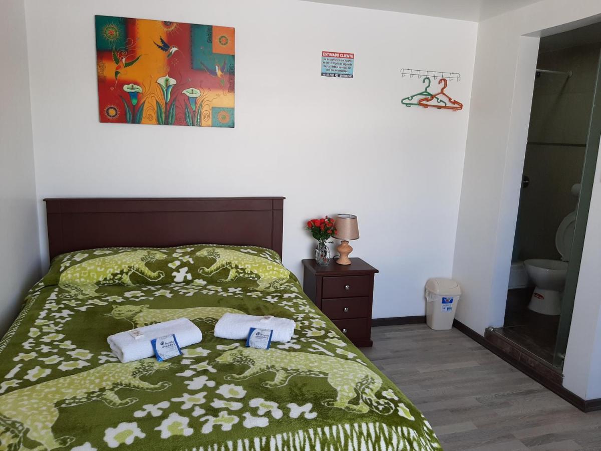 Hostal Paukar 奥塔瓦洛 外观 照片